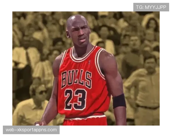 拉里·伯德连续三分出手命中率超乔丹，推动球队多点开花获胜