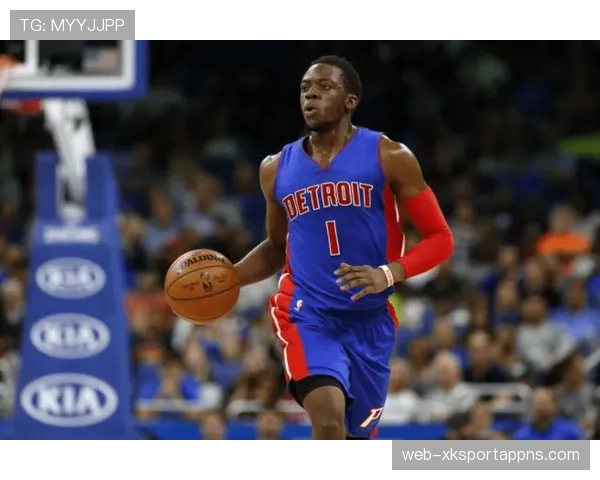 德斯蒙德·班恩三分拉开空间提升快船无球进攻效率