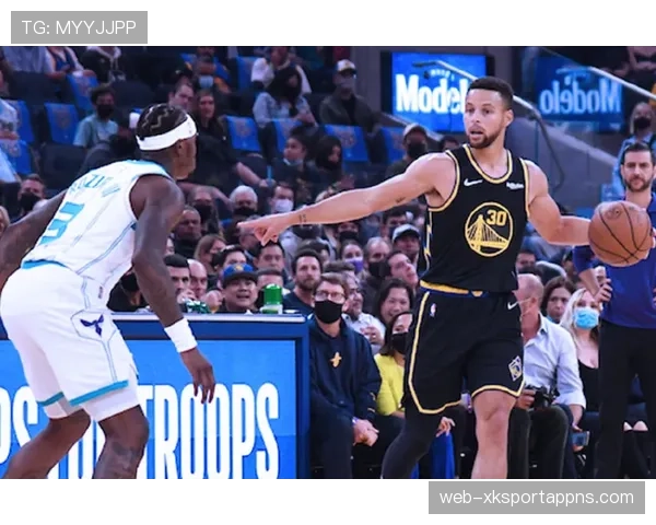 约什·史密斯突破造罚提升得分效率明显超越过去表现